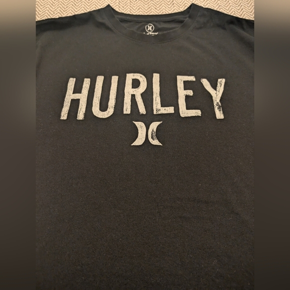 Hurley Black Men's T-Shirt 100% Cotton - Picture 2 of 3